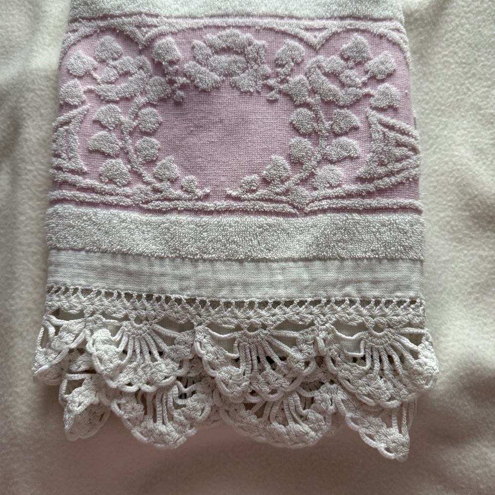 Vintage Bath Towel, hand embroidered